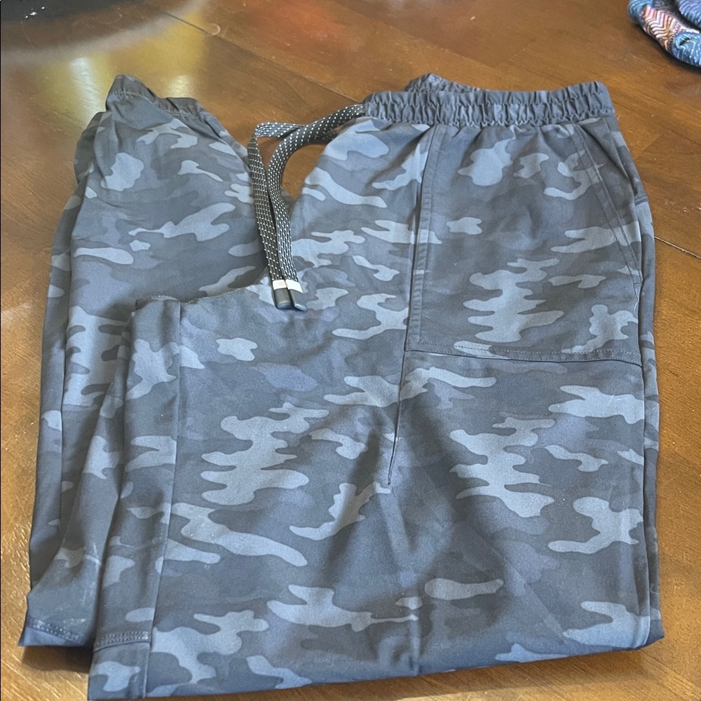 Fabletics Camouflage jogger pants, medium.